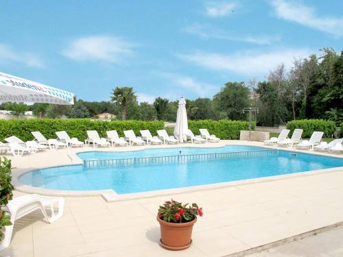 Apartment Villa Rok (pul232)