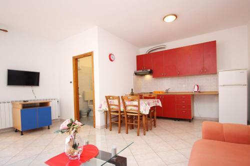 Apartments Lucijana