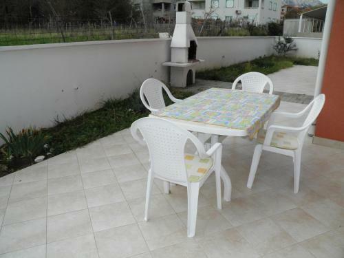 Apartments Posta
