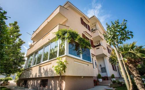Apartments With A Swimming Pool Baska (krk) - 5354