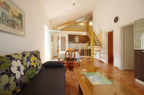 Apartamentos Pintar Valpotic