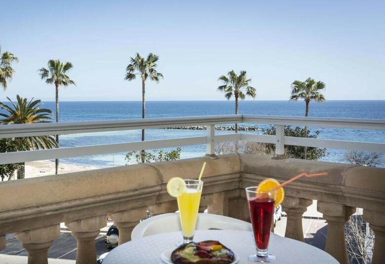 Apartamentos Sol Y Mar