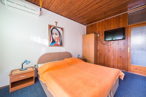 Apartments Ba?ka Voda