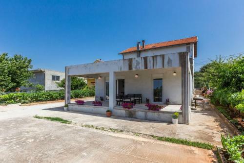 Hostal Topalli Apartments