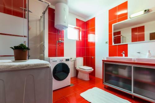Hostal Topalli Apartments