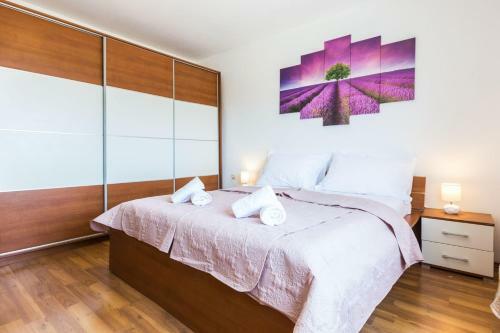 Hostal Topalli Apartments