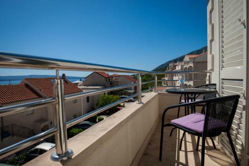 Vista Apartments