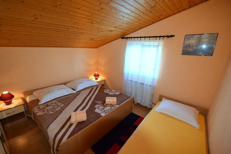 Apartments Mare