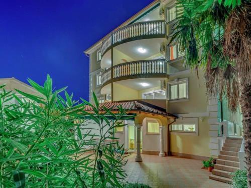 Apartamento Villa Marija 4
