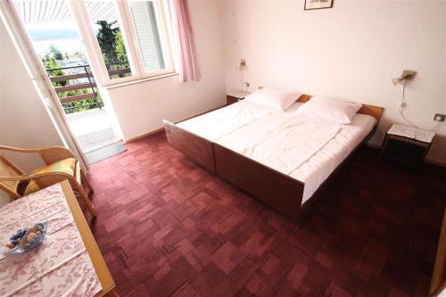 Two-bedroom Apartment In Crikvenica Xlii