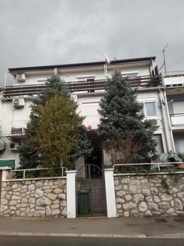 Apartment In Crikvenica 35912
