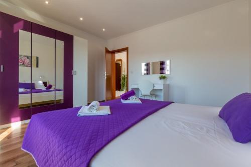 Two-bedroom Apartment In Crikvenica Xliv
