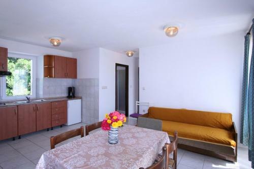 Apartments In Dobrinj/insel Krk 12522