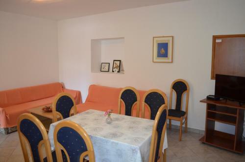 Apartments Petar