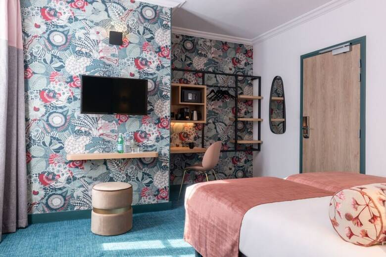 Hotel Corona Opera