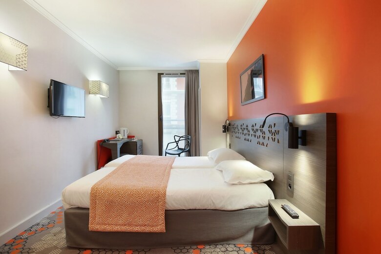 Hotel Eiffel Capitol