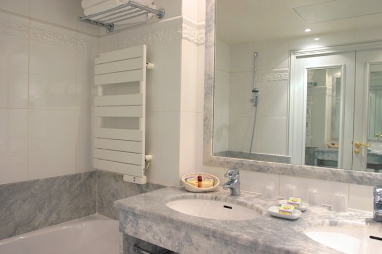 Hotel Le Lavoisier