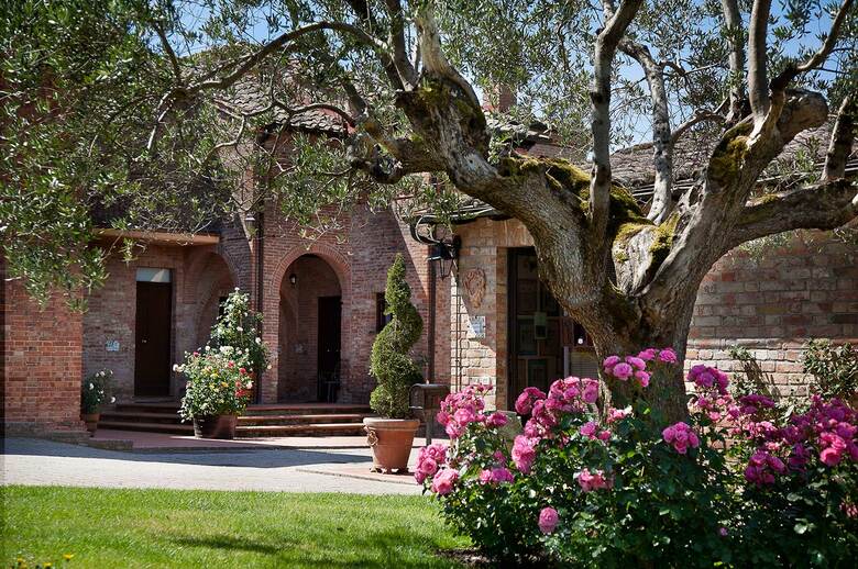 Hotel Borgo Tre Rose