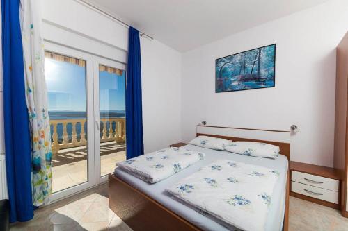 Apartments With A Parking Space Dramalj (crikvenica) - 5594