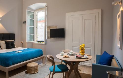 Hostal Clouds Boutique Guesthouse