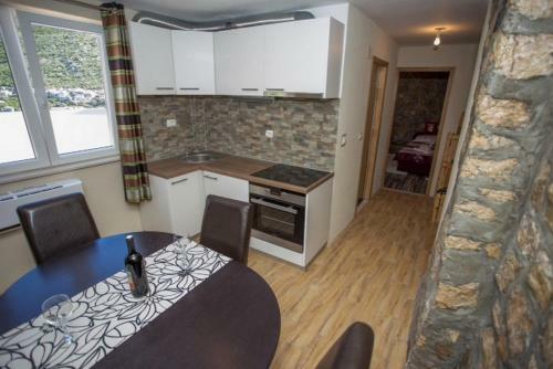 Apartment Any