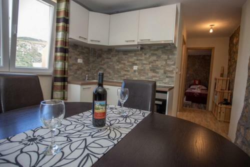 Apartment Any