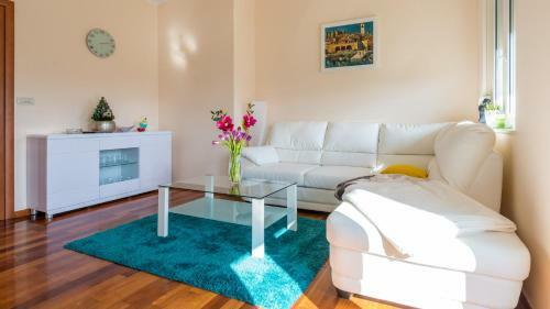 Apartment Antines