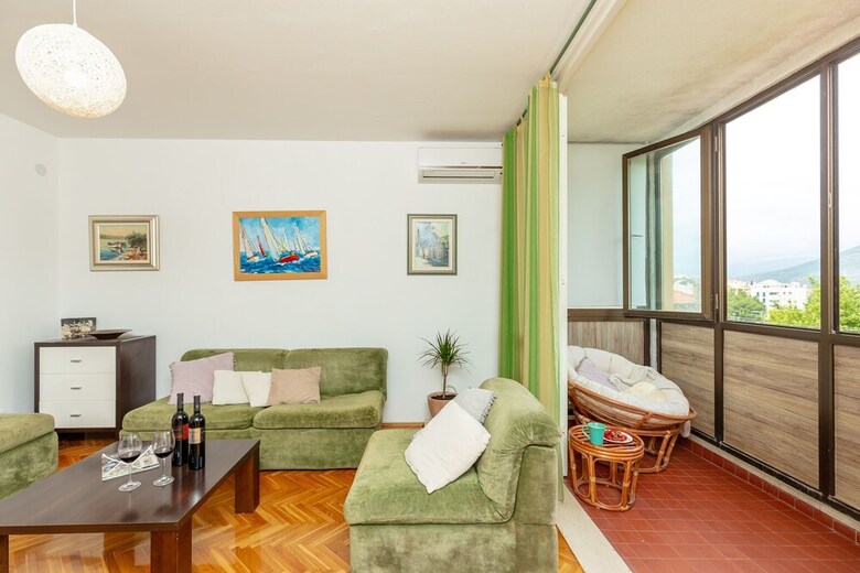 Apartment Vinea