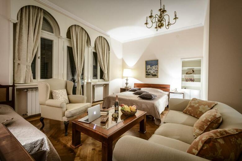 Villa Mediteran