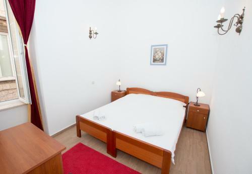 Talisman Apartments