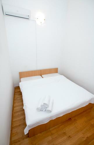 Talisman Apartments