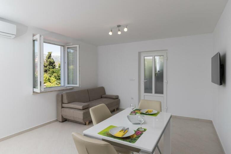 Apartments Radulovic
