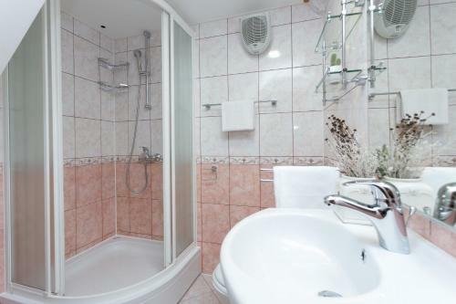 Apartment Cinnamomeus A20