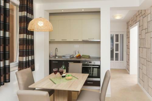 Apartments Ambience