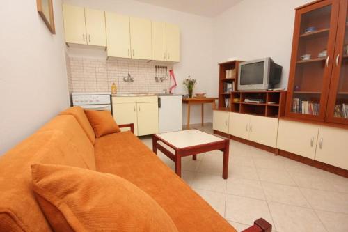 Apartments And Rooms With Parking Space Dubrovnik - 2148