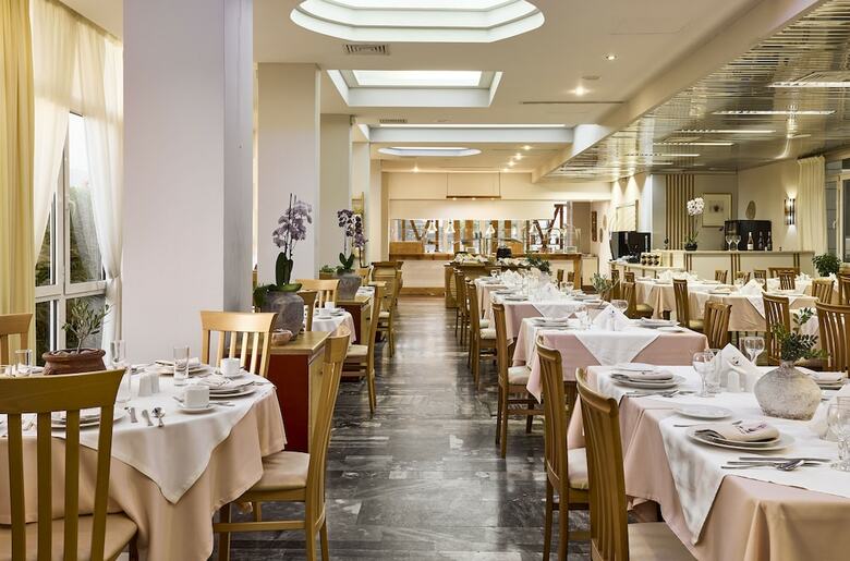 Hotel Tylissos Beach