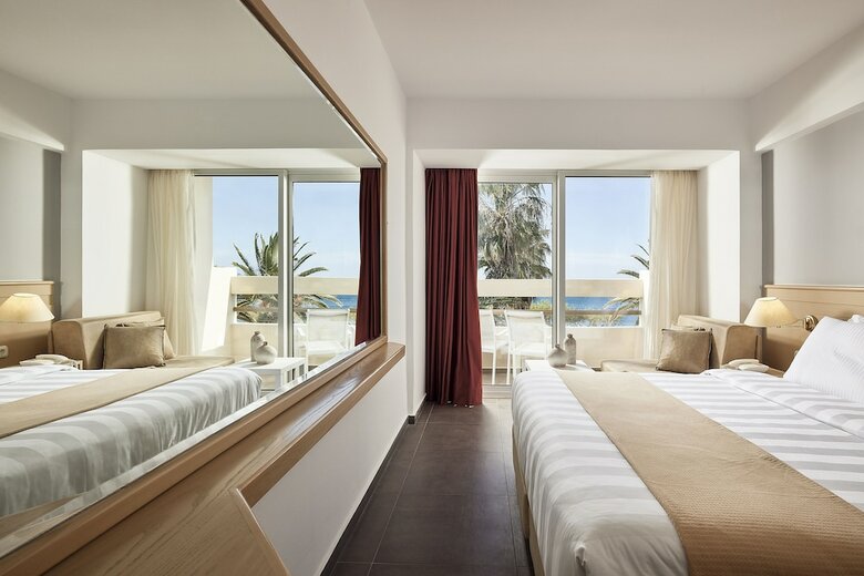 Hotel Tylissos Beach