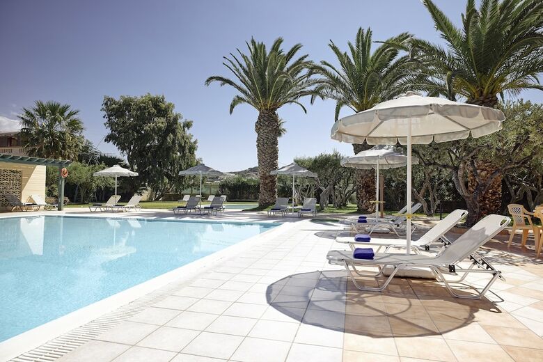 Hotel Tylissos Beach