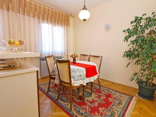 Apartment Josip 933