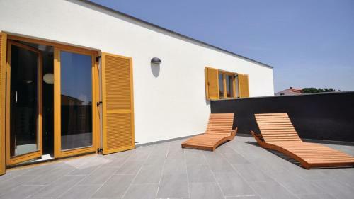 Villa Palatium I