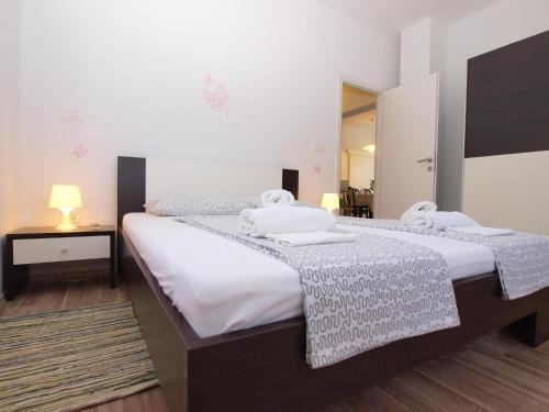 Apartments Suzana 1403
