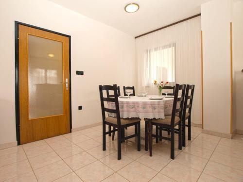 Apartment Dean 1595