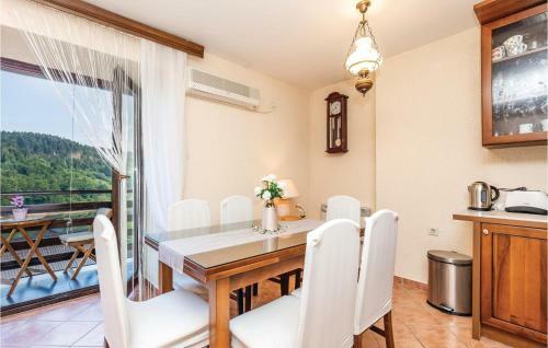 One-bedroom Apartment In Fuzine