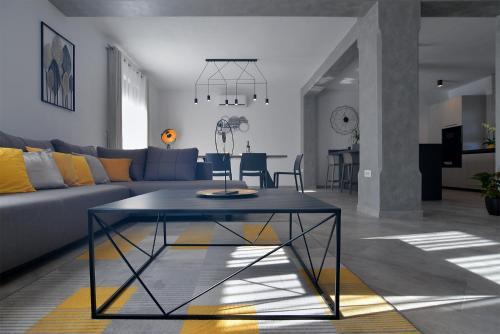 House Roberto 1384