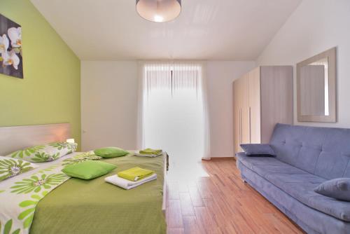 House Roberto 1384