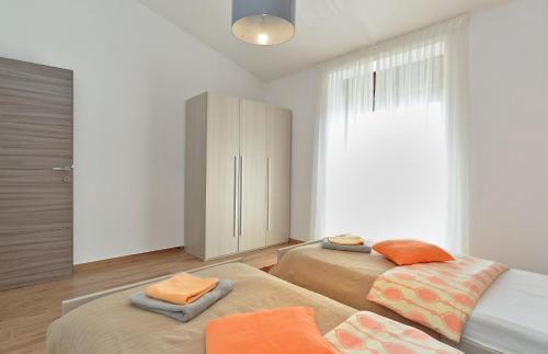 House Roberto 1384