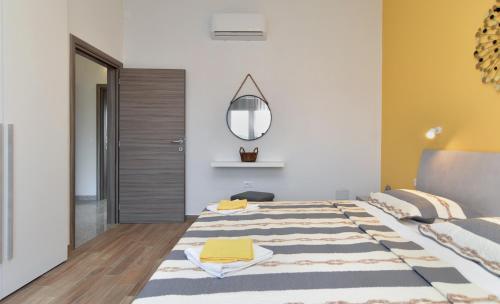 House Roberto 1384