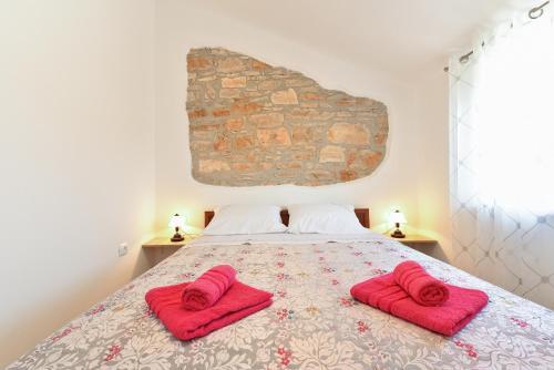 House Bruno 1735