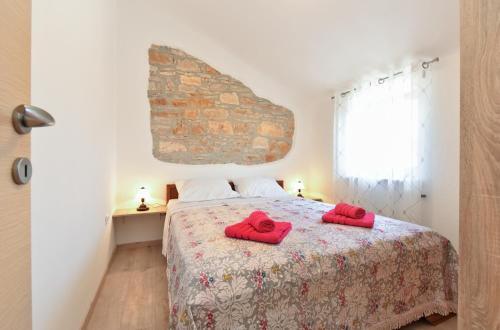 House Bruno 1735