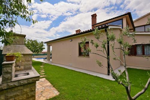House Vedran 1125